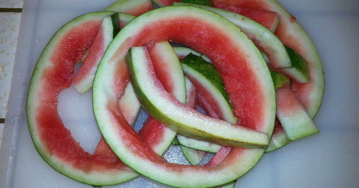 Rings of watermleon rind on a cutting board