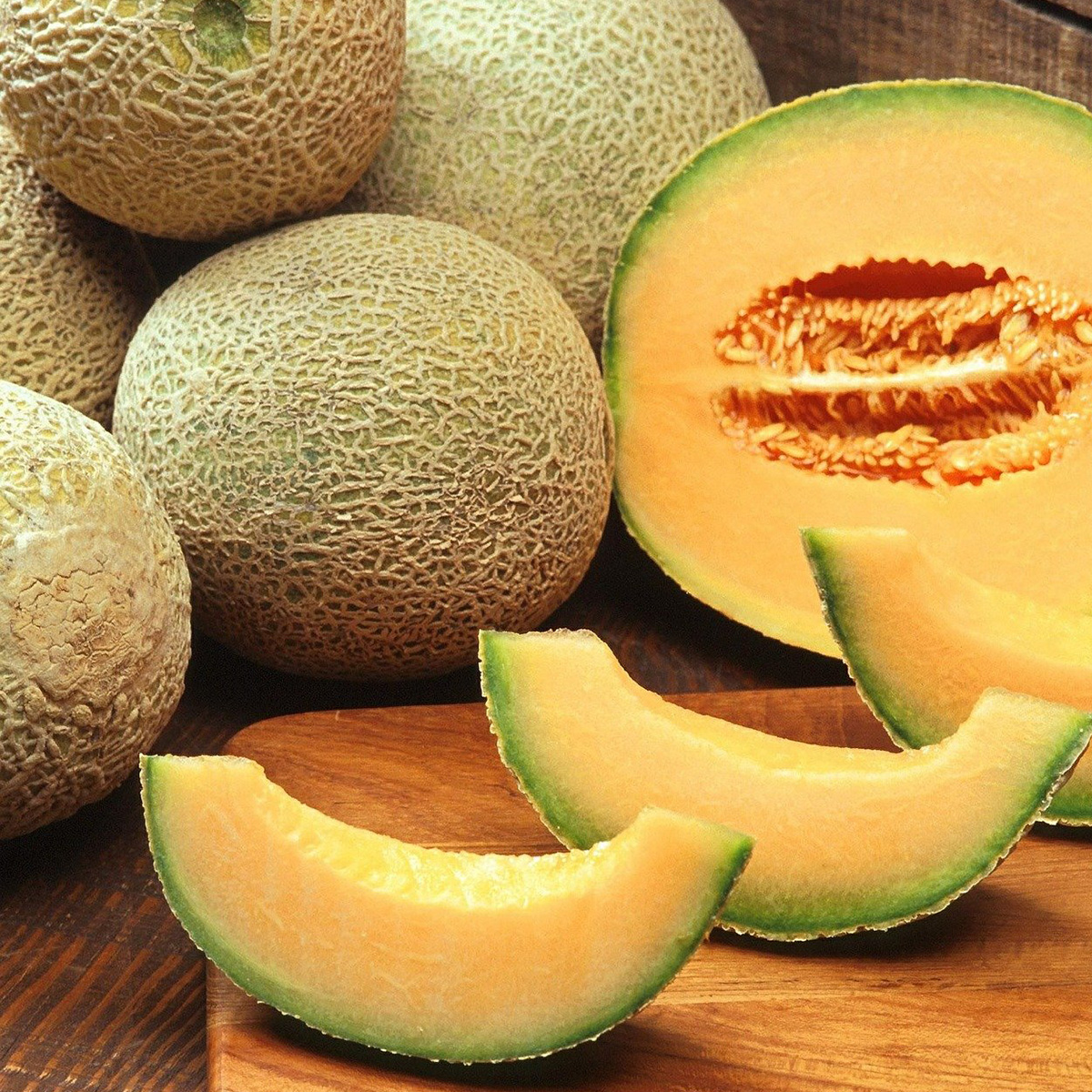 4 Ways to Preserve Cantaloupe